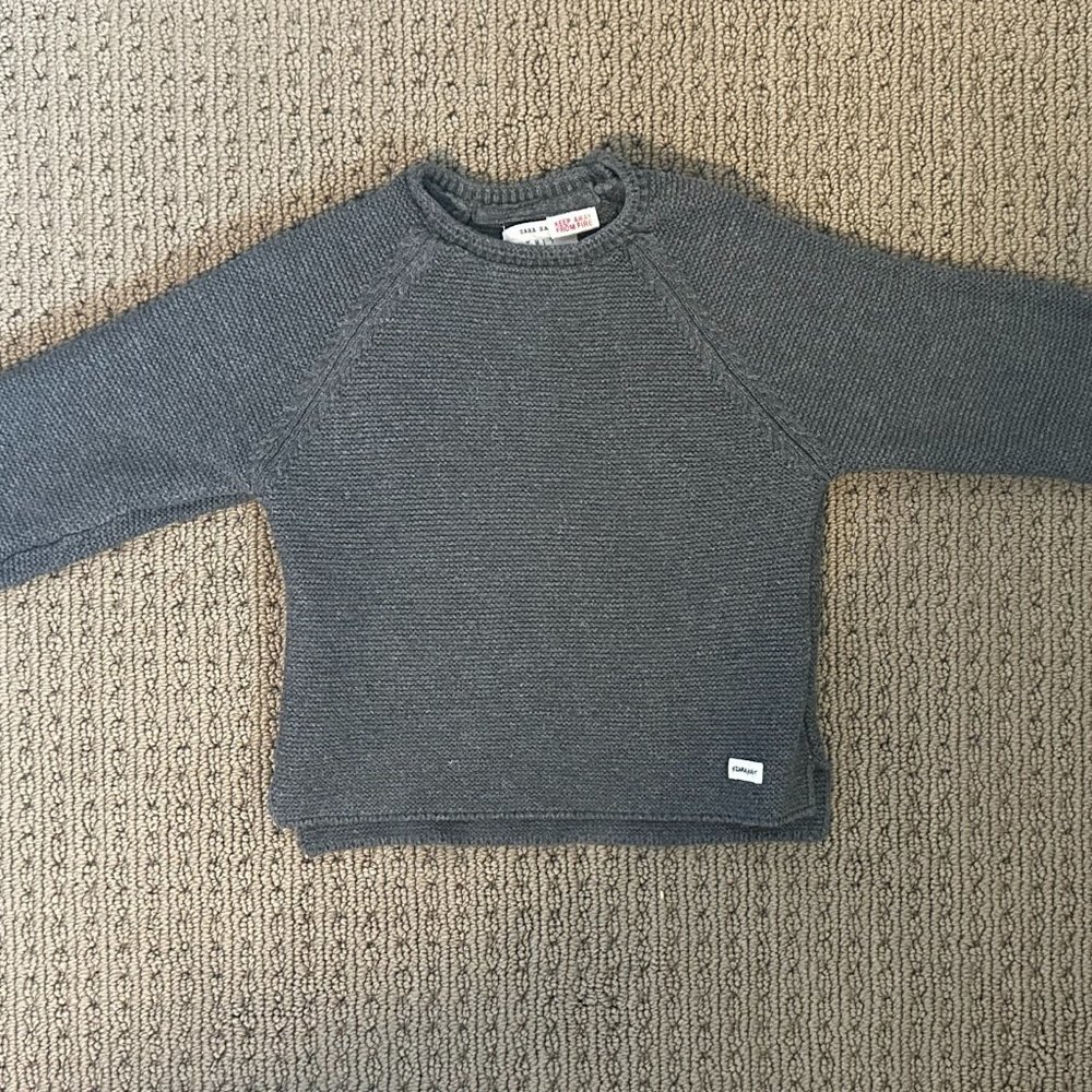 Zara Sweater with Buttons on Neck | Gray | 12-18 Months | Family Photo Shoot!